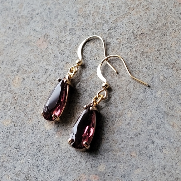 18k Gold Garnet Stone Earrings - Picture 3 of 6